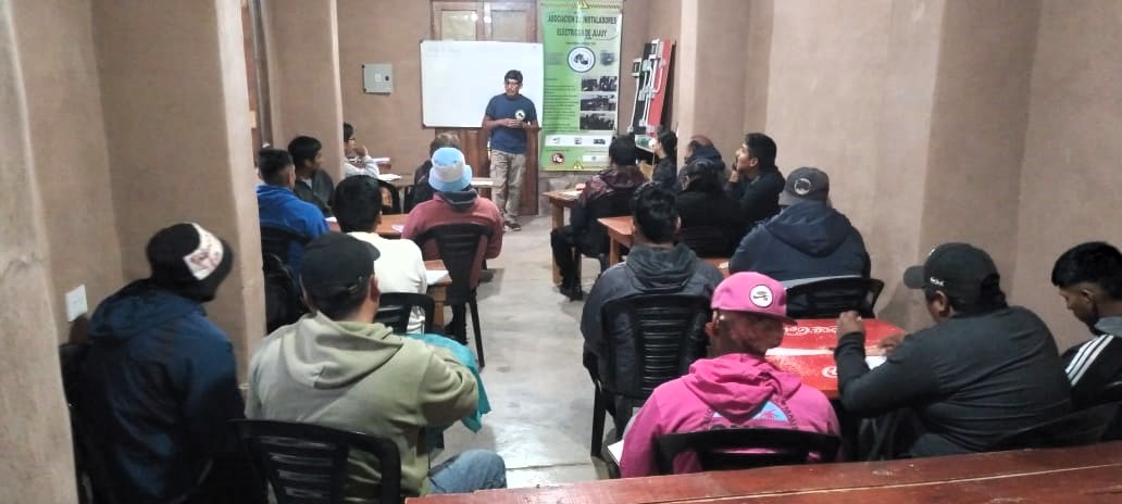 Taller de Electricidad Domiciliaria - Tilcara